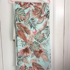 Mood Designers Fabrics  Hawaiian NWT 2 1/2 yards